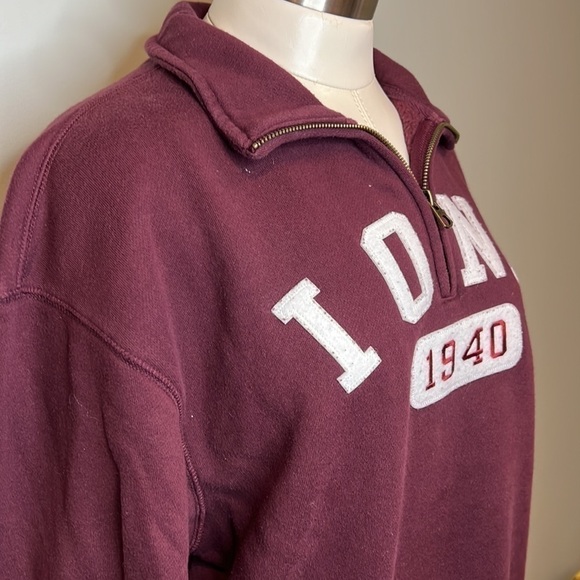 Unisex Iona University Sweatshirt - Picture 10 of 11